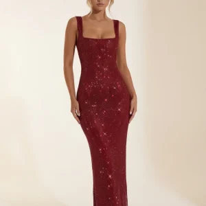 Vestido de Festa com Decote Quadrado Ornamental