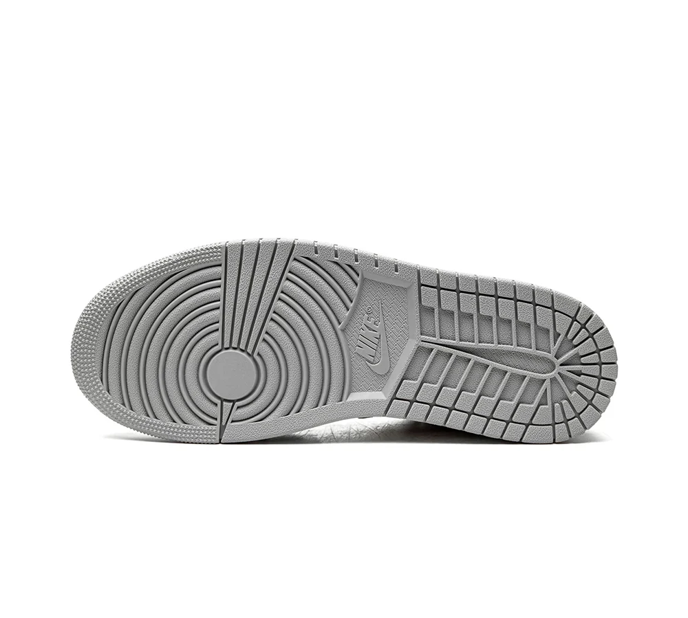 Jordan 1 Low SE - Light Smoke Grey Gym Red - Image 5