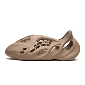 adidas Yeezy Foam RNR - Clay Taupe