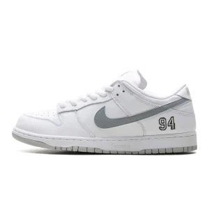 Nike SB Dunk Low Supreme 94 - White Metallic Silver