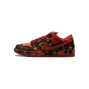 Nike SB Dunk Low - The Wizard of Oz Poppy Field