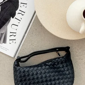 Isabelle Black Shoulder Bag