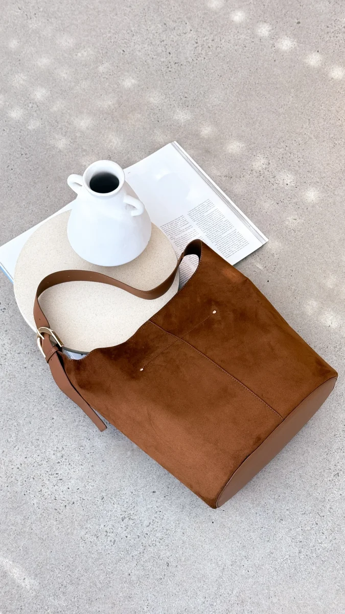 Cali Suede Beige Shoulder Bag - Image 5