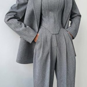 Dolce™ - Conjunto de Três Peças com Blazer Duplo