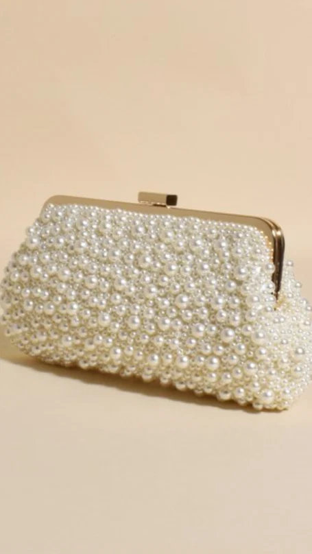 Clutch Norma Jean em Pérola Falsa - Creme e Dourado - Image 5