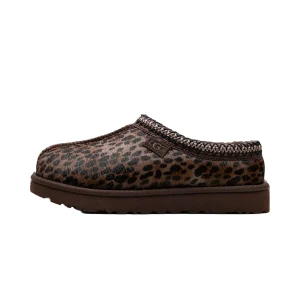 UGG Tasman Slipper - Caspian Burnt Cedar